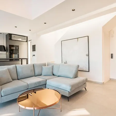 D&r Boutique D * Gennadi